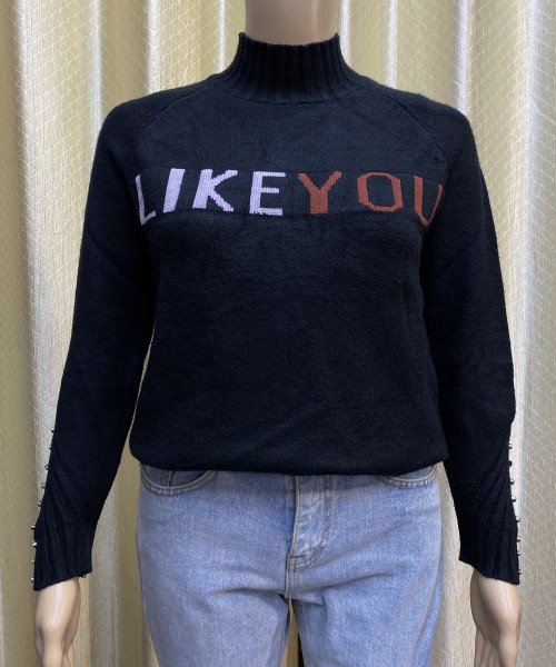 Black Turtle Neck Knitted Pullover