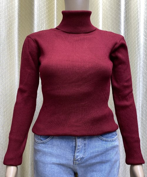 Maroon High Neck Knitted Top