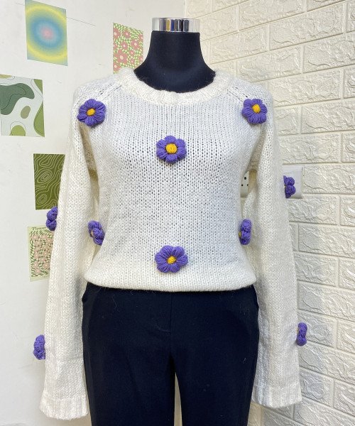 White Flower Knitted Pullover