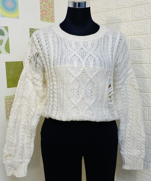 White Round Neck Winter   Pullover