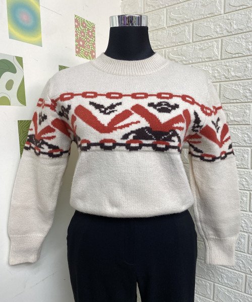 White With  Red Round  Neck Knitted Pullover