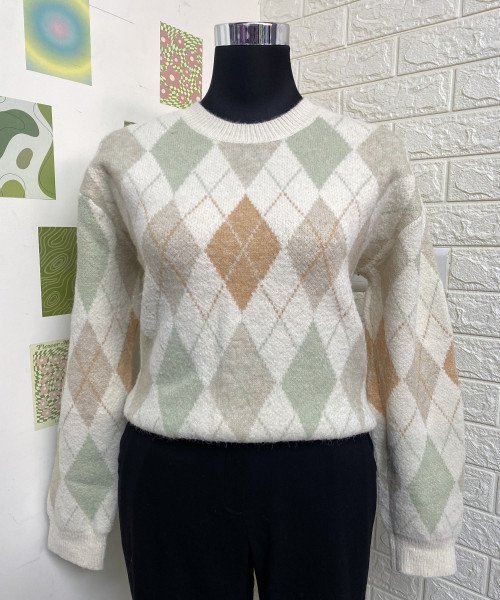 White  Round Neck  Knitted Pullover