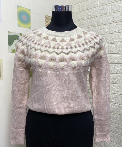 Light Pink  Round  Neck Knitted Pullover