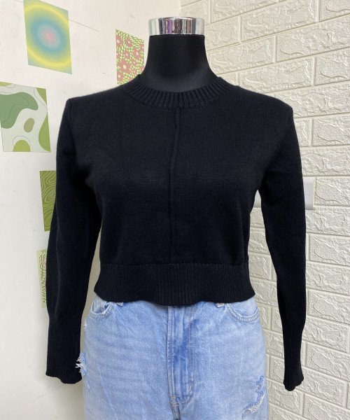 Black Round Neck Winter Knitted  Pullover