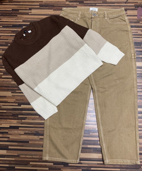 Brown Jeans With Knitted Top