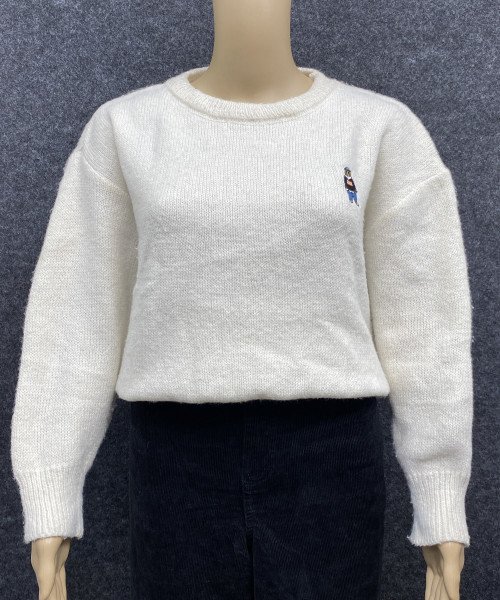 White Round Neck Winter Knit Pullover