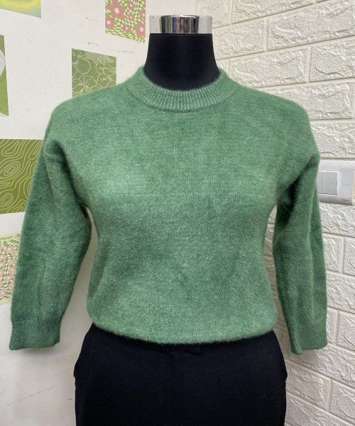 Green Round Neck Winter Pullover