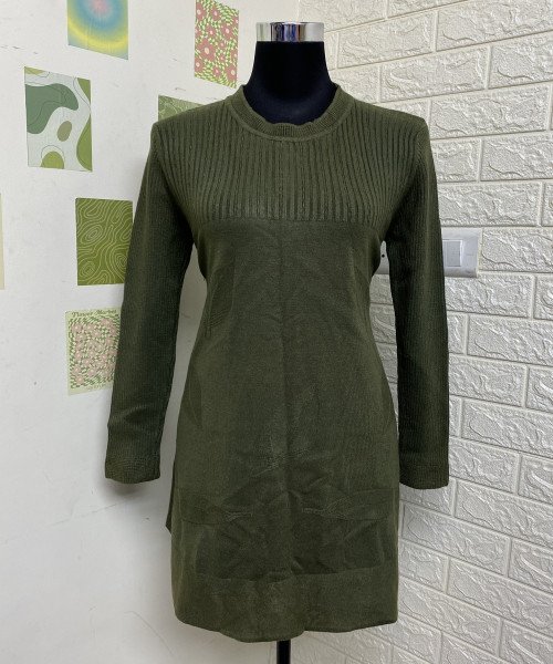 Round Neck Winter Dress