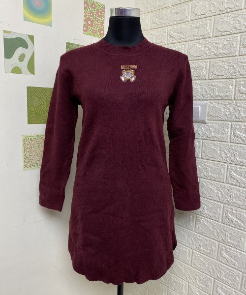 Round  Neck  Winter Dress