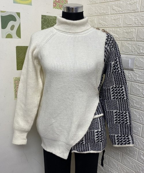 White  With  Black Knitted Pullover